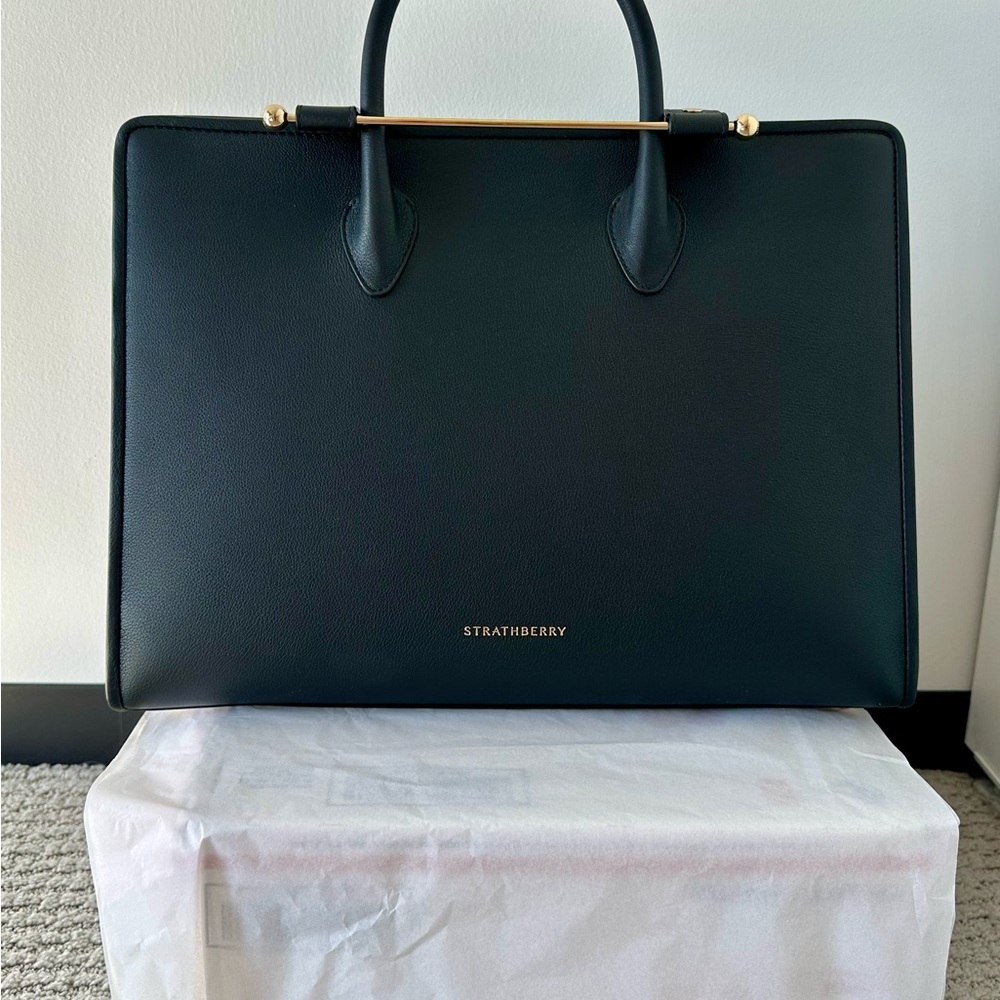 NWOT Strathberry Tote — Black (Large)